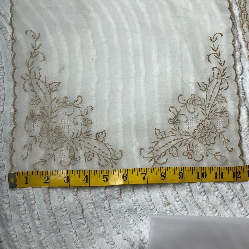 Vtg‎ Tesoro's Manila Hand Embroidered Placemats Set of 8 Cutwork Linen Scalloped